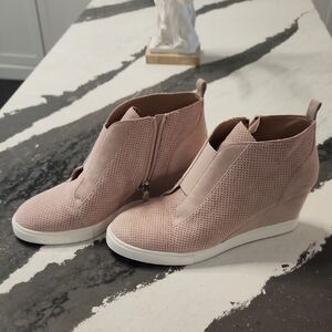 Paolo Blush Pink Perforated Wedge Sneakers